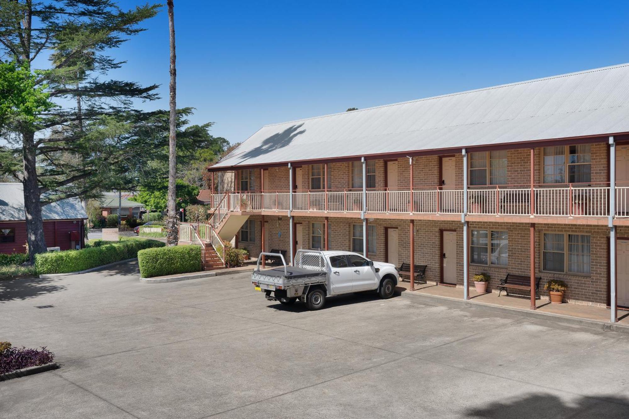 Surestay Hotel By Best Western, New Inn Richmond Exterior photo